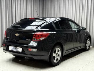 2013 Chevrolet Cruze I Рестайлинг, чёрный, 749000 рублей, вид 4