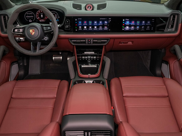 2026 Porsche Cayenne GTS III Рестайлинг, чёрный, 25600000 рублей - вид 12