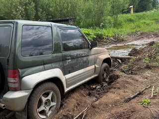 1995 Mitsubishi Pajero Junior, зелёный, 300000 рублей, вид 3