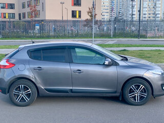 2012 Renault Megane III Рестайлинг, серый, 700000 рублей, вид 4