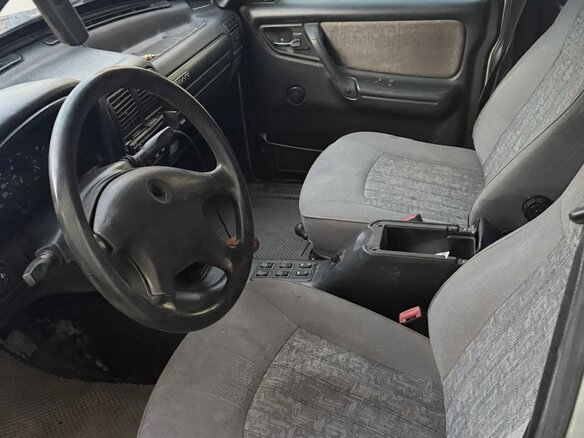 2006 ГАЗ 31105 «Волга» 311055, серебристый, 150000 рублей - вид 5