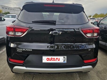 2022 Chevrolet TrailBlazer III, чёрный, 1450000 рублей, вид 5