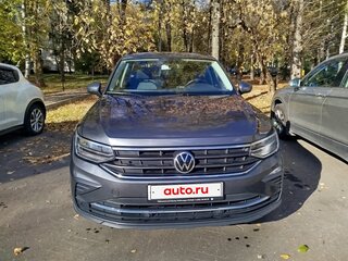 2022 Volkswagen Tiguan II Рестайлинг, серый, 2650000 рублей, вид 2