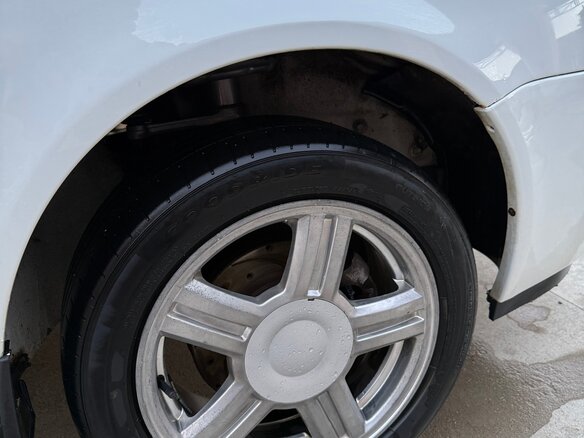2013 Lada (ВАЗ) Priora I Рестайлинг, белый, 460000 рублей - вид 17
