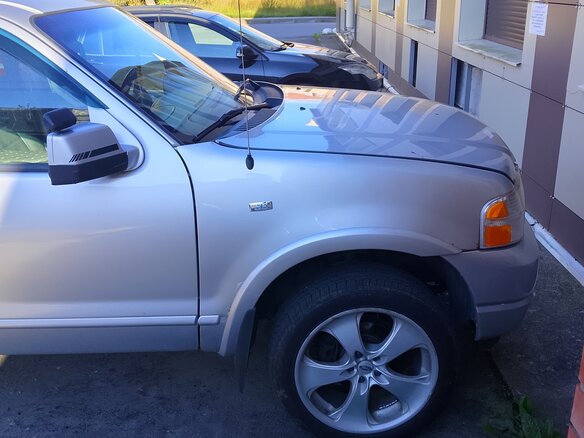 2001 Ford Explorer III, серебристый, 505000 рублей - вид 9