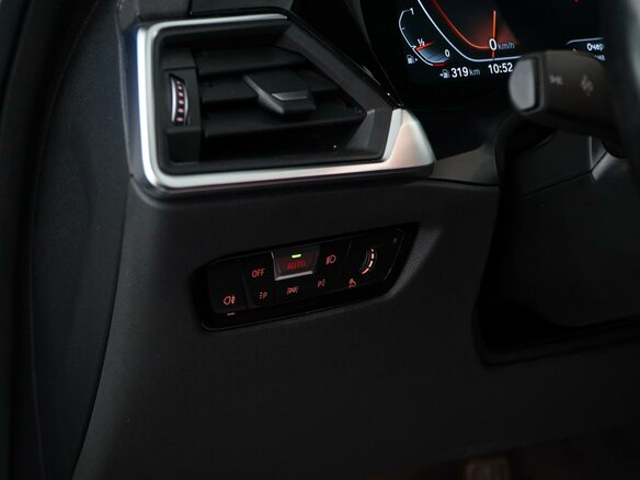 2022 BMW 3 серии 318i VII (G2x), белый, 3699077 рублей - вид 13