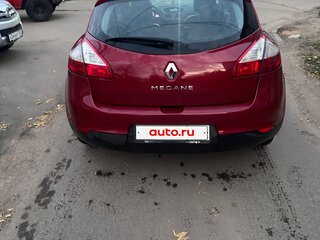 2009 Renault Megane III, красный, 520000 рублей, вид 2