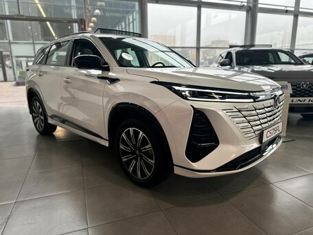 2025 Changan CS75 Plus III, белый, 4189900 рублей, вид 3