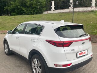 2017 Kia Sportage IV, белый, 1715000 рублей, вид 5