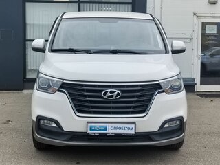 2018 Hyundai H-1 II Рестайлинг 2, белый, 2350000 рублей, вид 2