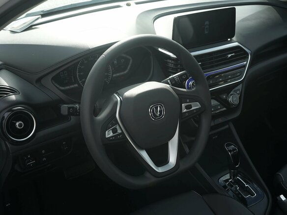 2024 Changan Alsvin, белый, 1890801 рублей - вид 20