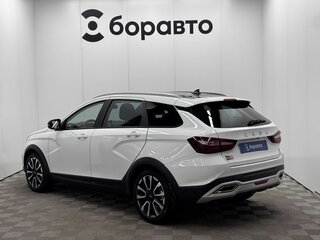 2024 Lada (ВАЗ) Vesta SW Cross I Рестайлинг (NG), белый, 1330000 рублей, вид 4