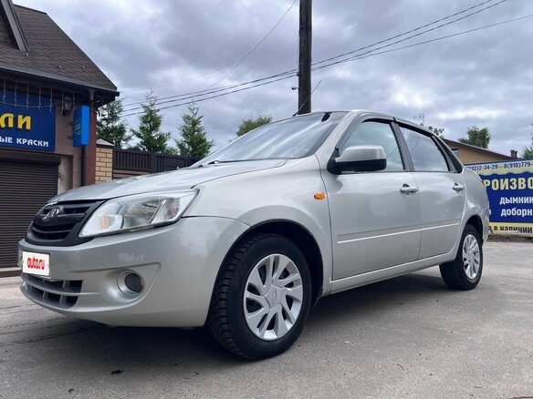 2013 Lada (ВАЗ) Granta I, серебристый - вид 2