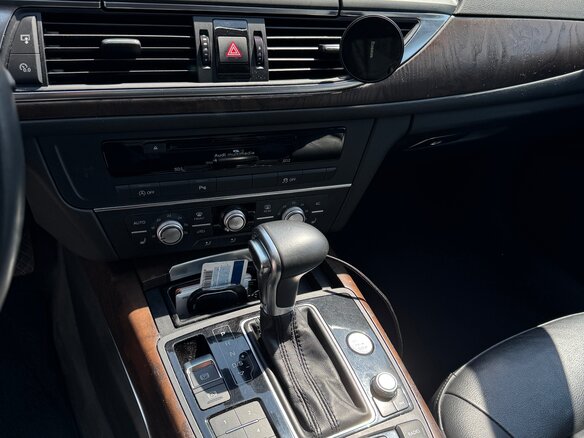2012 Audi A6 IV (C7), белый, 1630000 рублей - вид 13