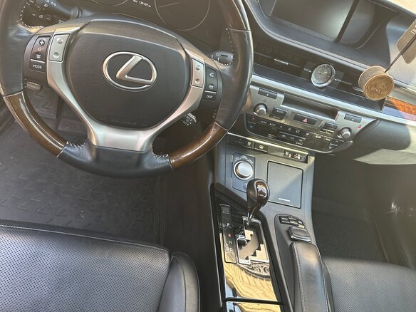 2014 Lexus ES 250 VI, чёрный, 1880000 рублей - вид 11