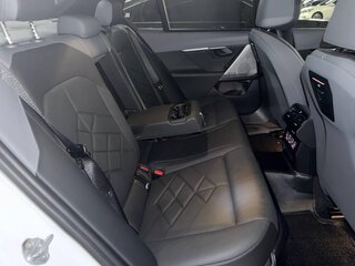 2023 BMW 5 серии 530i xDrive VIII (G60/G61/G68), белый, 6999999 рублей, вид 5