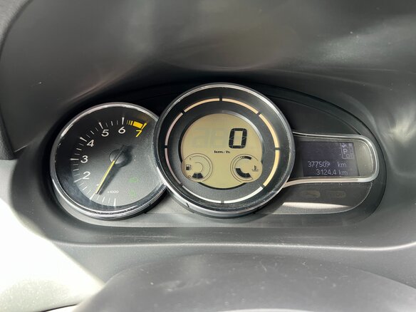 2012 Renault Fluence I, чёрный, 480000 рублей - вид 15