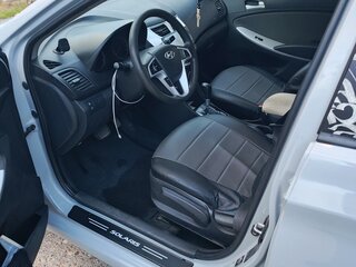 2012 Hyundai Solaris I, серый, 670000 рублей, вид 5
