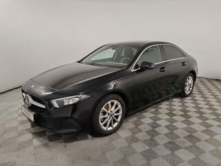 2020 Mercedes-Benz A-Класс 200 IV (W177), чёрный, 2229000 рублей, вид 1