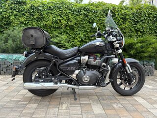 2025 Royal Enfield Super Meteor, чёрный, 620000 рублей, вид 2