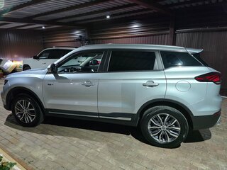 2023 Geely Atlas Pro, серый, 2200000 рублей, вид 4