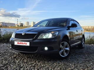 2011 Skoda Octavia II (A5) Рестайлинг, серый, 750000 рублей, вид 1