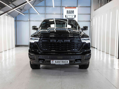 2026 Ram 1500 Crew Cab eTorque V Рестайлинг, чёрный, 11699999 рублей, вид 4