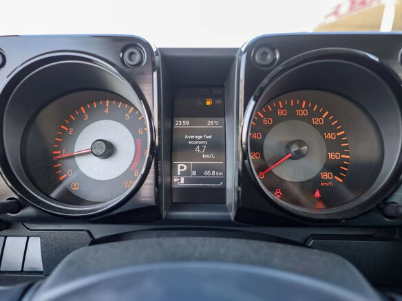 2026 Suzuki Jimny IV, зелёный, 2290000 рублей - вид 12