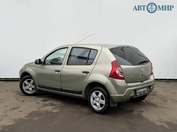 2010 Renault Sandero I, бежевый, 390000 рублей - вид 6