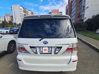 2005 Toyota Alphard I Рестайлинг, белый, 1550000 рублей, вид 4