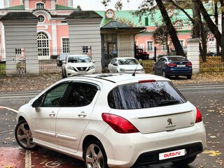 2011 Peugeot 308 I Рестайлинг, белый, 435000 рублей, вид 2