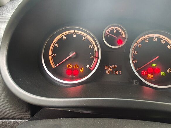2008 Opel Corsa D, белый, 250000 рублей - вид 6