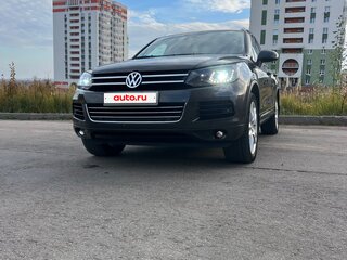 2011 Volkswagen Touareg II, серый, 1490000 рублей, вид 5