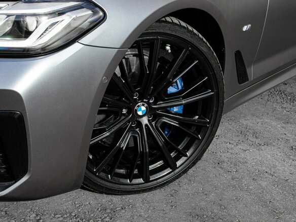 2020 BMW 5 серии 530d xDrive VII (G30/G31/G38) Рестайлинг, серый, 6890000 рублей - вид 14