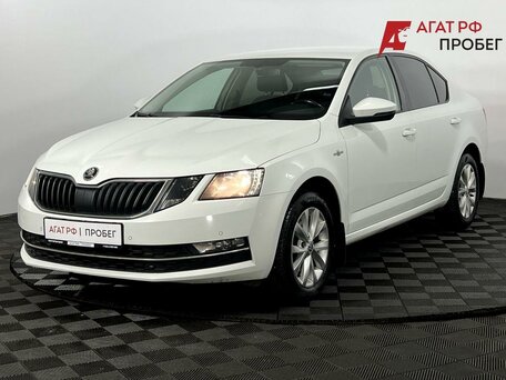 2019 Skoda Octavia III (A7) Рестайлинг, белый, 1650000 рублей, вид 2