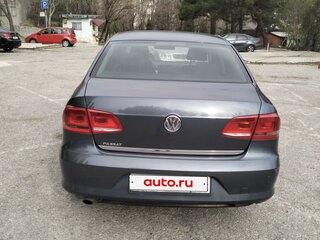 2011 Volkswagen Passat B7, серый, 900000 рублей, вид 3
