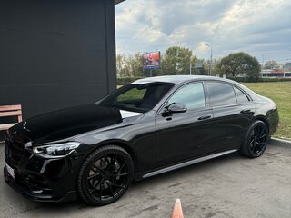 2021 Mercedes-Benz S-Класс 500 4MATIC VII (W223), чёрный, 8450000 рублей, вид 1
