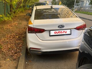 2019 Hyundai Solaris II, белый, 400000 рублей, вид 1