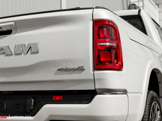 2026 Ram 1500 Crew Cab V Рестайлинг, белый, 10690000 рублей, вид 5