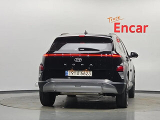 2023 Hyundai Kona II (SX2), чёрный, 1900111 рублей, вид 4