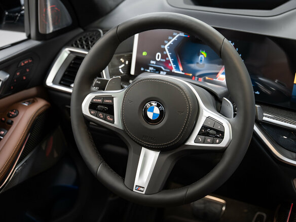 2026 BMW X7 40d I (G07) Рестайлинг, серый, 17450000 рублей - вид 14