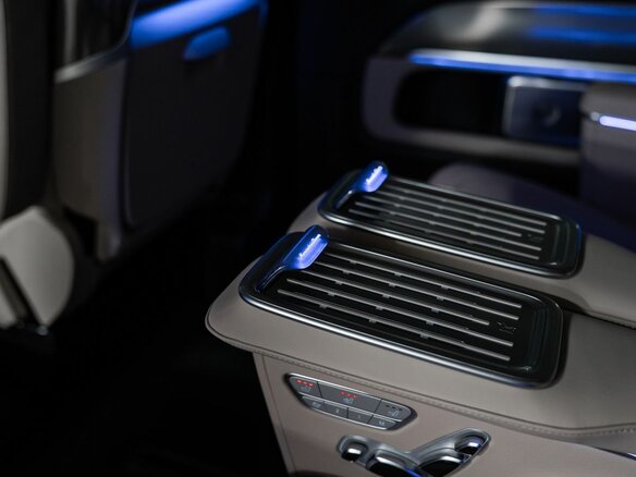 2025 Mercedes-Benz V-Класс Extra Long 300 d экстра длинный III (W447) Рестайлинг 2, чёрный, 18700000 рублей - вид 19