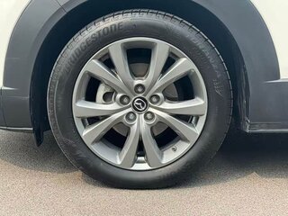 2023 Mazda CX-30 I, белый, 2377135 рублей, вид 4