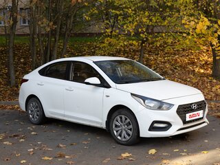 2019 Hyundai Solaris II, белый, 1350000 рублей, вид 4