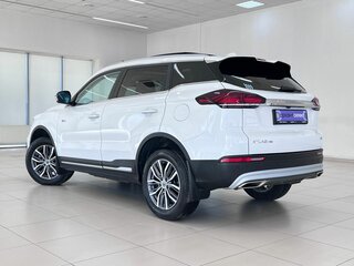 2023 Geely Atlas Pro, белый, 2249000 рублей, вид 3