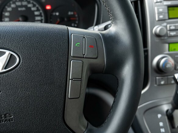 2012 Hyundai Grand Starex I, белый, 2220000 рублей - вид 16