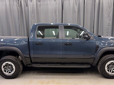 2026 Ram 1500 RHO V Рестайлинг, синий, 11350000 рублей, вид 4