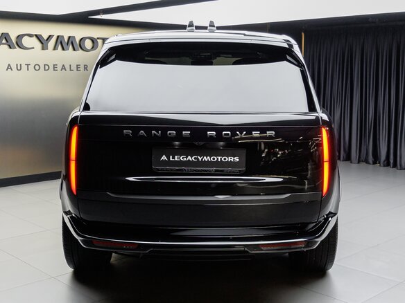 2026 Land Rover Range Rover D350 MHEV Long V, чёрный - вид 3