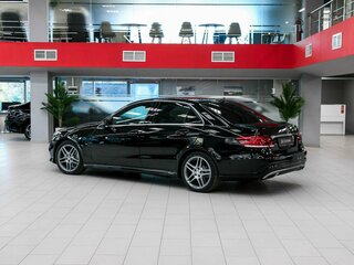 2015 Mercedes-Benz E-Класс 200 IV (W212, S212, C207) Рестайлинг, чёрный, 1890000 рублей, вид 4