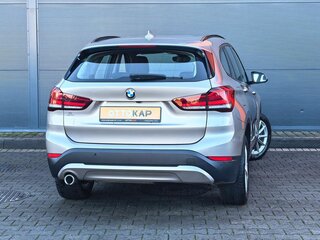 2021 BMW X1 16d sDrive II (F48) Рестайлинг, серый, 2649000 рублей, вид 4